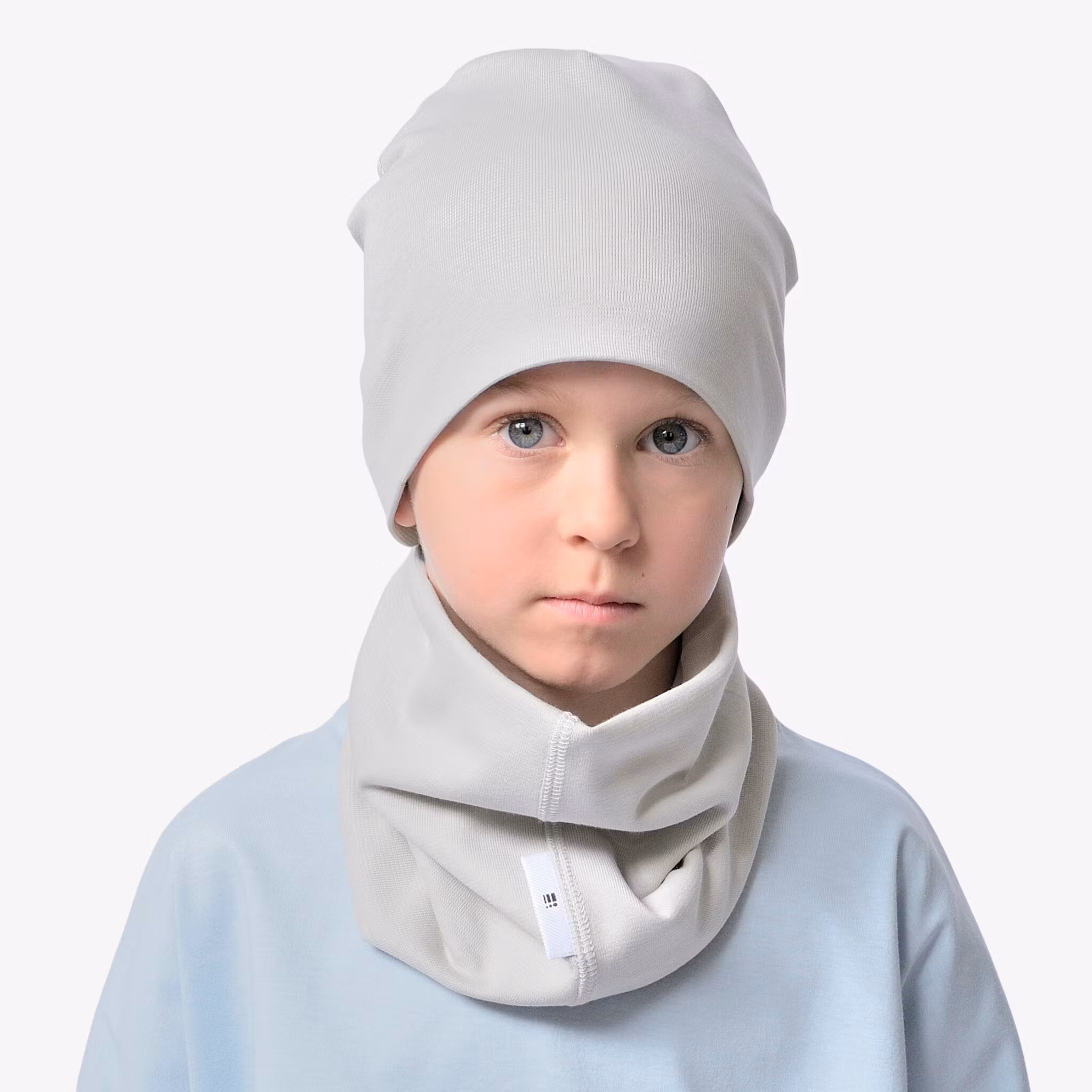 Mössa & Halsduk Grå