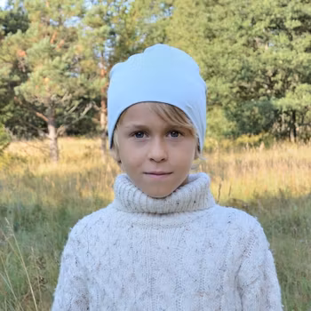 Ribbad mössa blå