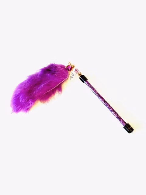 Vippa lila glaskross med lila kaninpäls