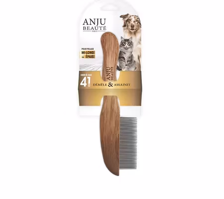 Anju Kam med 41 tänder