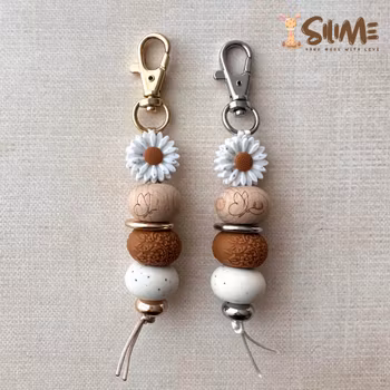 KEY RING FLORAL EMBOSSED tan