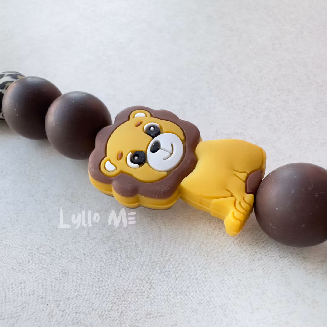 BADGE HOLDER LION 2
