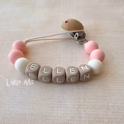 Pacifier holder with name soft pink