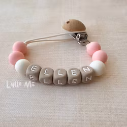 Pacifier holder with name soft pink