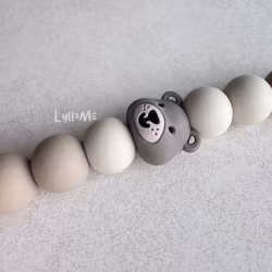 NAPPHÅLLARE -  Teddy -Monochrome Green