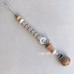 Pacifier holder with the name flowerpot soft pink