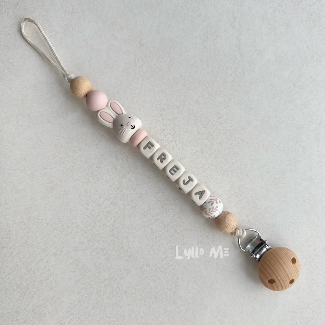 Napphållare med namn Bunny Light Pink/ Cream