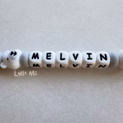 Pacifier holder with name IsBjörnen Grey / White