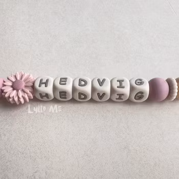 Napphållare med namn DAISY Light old Pink /Cream