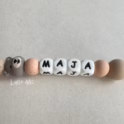 Pacifier holder with name Lila Björn- Blush / White