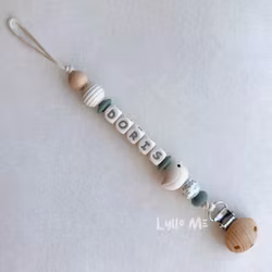 Napphållare med namn - LITTLE BIRD- CREAM/ Cream