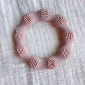TEETHING FIGURE IN SILICONE - RING WITH STRUCTURE - LIGHT OLD PINK