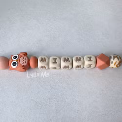 Pacifier holder with name - OWL- TERRACOTTA / WHEAT