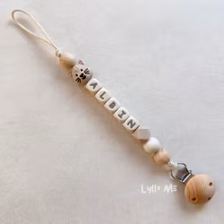 Pacifier holder with name Cat Beige / CREAM