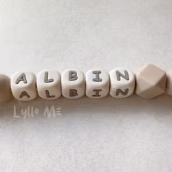 Pacifier holder with name - Taupe/ Cream