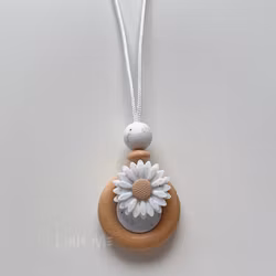 NURSING NECKLACE-DAISY-SPECKLED WHITE
