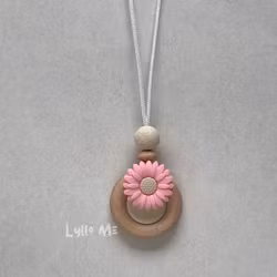NURSING NECKLACE-DAISY- PEACH PINK