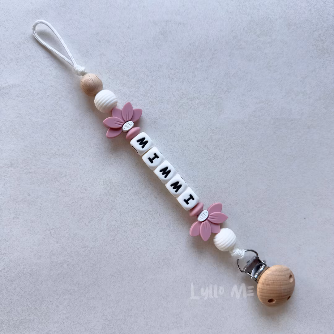 Napphållare med namn - HALF DAISY ROSE - WHITE (max 5 bokstäver)