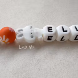 Pacifier holder with name Rabbit and Carrot /White