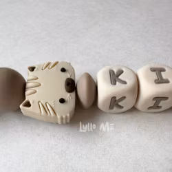 Pacifier holder with name Cat Wool / CREAM