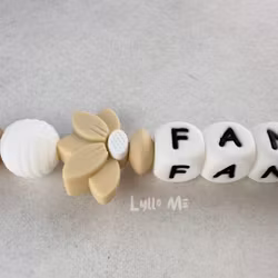 Pacifier holder with name - HALF DAISY WHEAT (max 5 letters) with SILICONE CLIPS