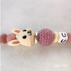 ID-KORT/ NYCKEL HÅLLARE med vafri text  med bling DAISY ROSE