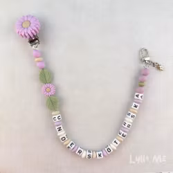 ID CARD/ KEY HOLDER with text Nurse with bling DAISY LIGHT PURPLE