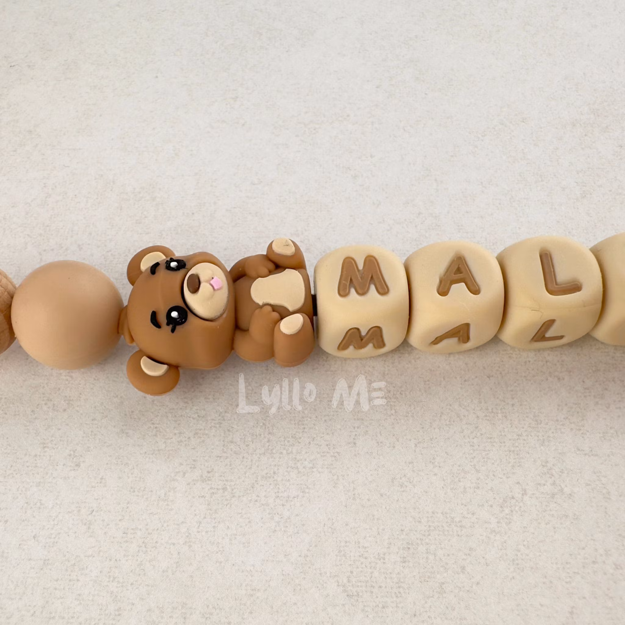 Pacifier holder with name NALLE Light Brown /WHEAT