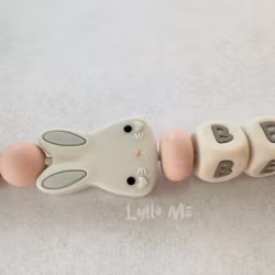 PACIFIER HOLDER with name -BUNNY - WOOL- LIGHT OLD PINK/ CREAM