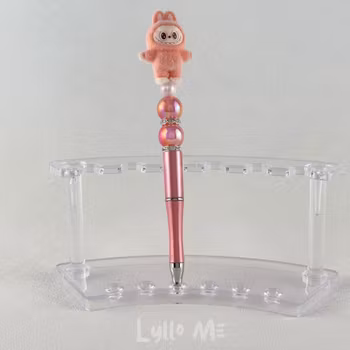 PENNA med söt Labubu inspirerad mjuk flockad figur Orange  ( inkl refill )