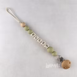 Pacifier holder with name Pistachio with speckles /CREAM