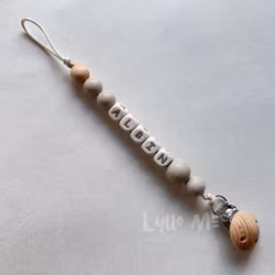 Pacifier holder with name -Truffel/ Cream 1