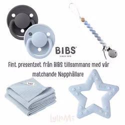 BIBS STORA GÅVOSET med By LylloMe Napphållare utan namn BABY BLUE