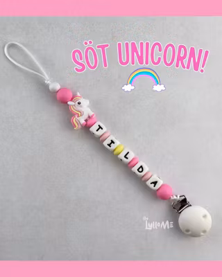 Napphållare med silikon clips med namn UNICORN  / WHITE (max 5 bokstäver)