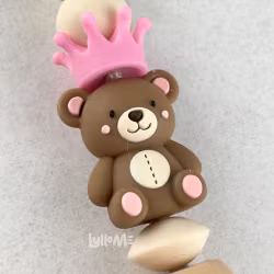 Napphållare med namn - TEDDY -Crown Peony Pink / OATMEAL