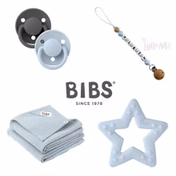 BIBS STORA GÅVOSET med By LylloMe Napphållare med namn BABY BLUE