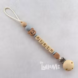 Pacifier holder with silicone clip and name – Björn Fawn brown- Storm / WHEAT
