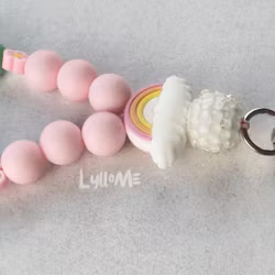 BADGE/E-TJÄNTSEKORT HALSBAND - Moln-Blommor