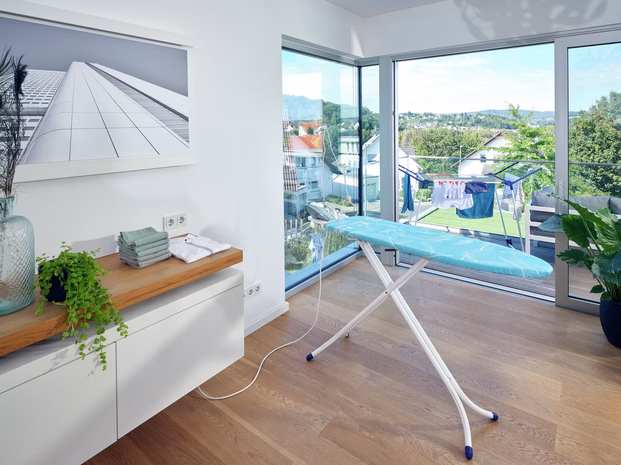 Air Board M Compact Plus - Strykbräda med förlängningssladd