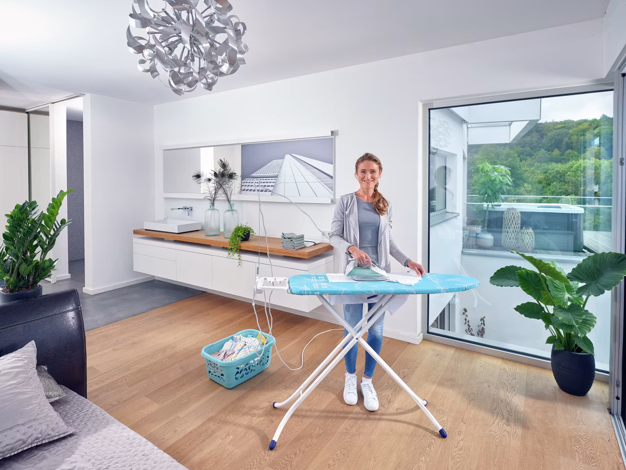 Air Board M Compact Plus - Strykbräda med förlängningssladd