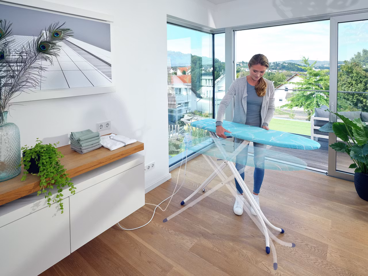 Air Board M Compact Plus - Strykbräda med förlängningssladd