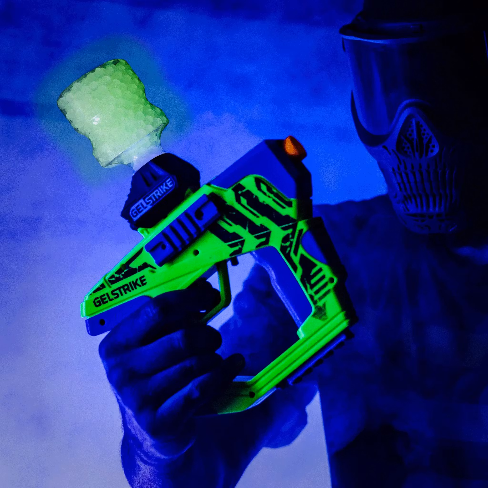 GelStrike Universal UV Glow Feedneck - Black