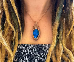 Nyx: Halsband med Labradorit