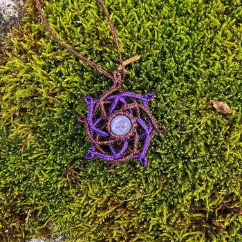 Mandalahalsband: Rubin