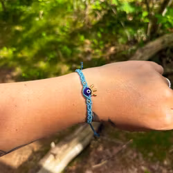 Astra – Armband med Onda ögat (finns i flera färger)