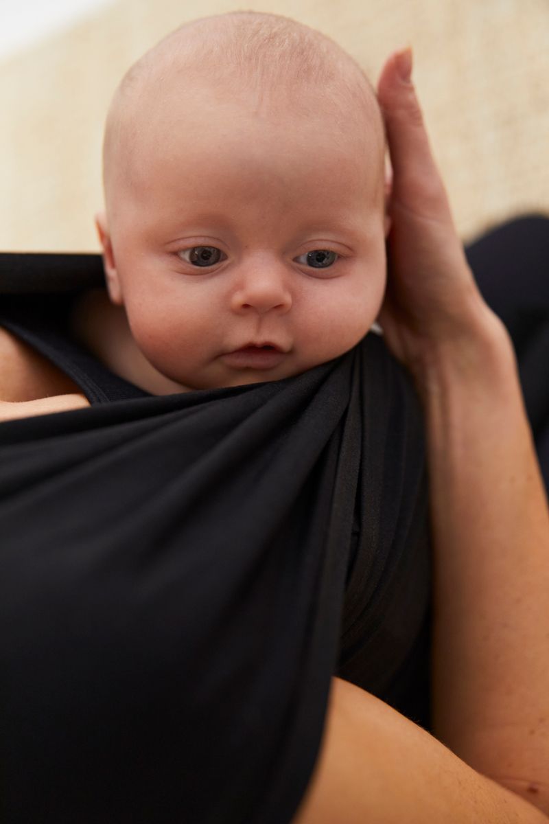 Coracor Solid Black Baby wrap