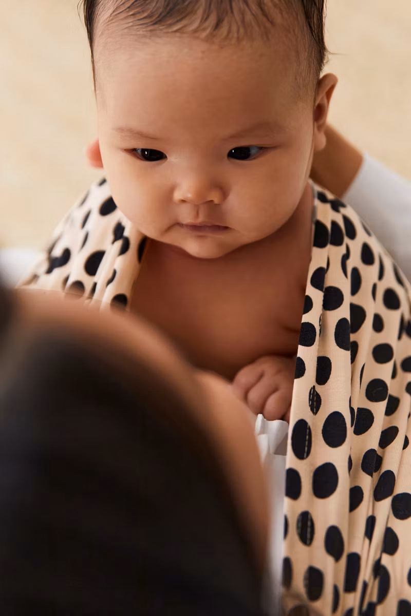 Coracor Abstract Dot Sand Baby wrap