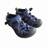 Storlek 31, Keen, skick B