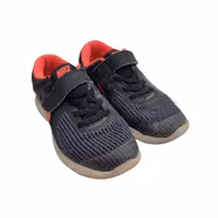 Storlek 32, Nike, skick B