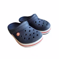 Storlek 33/34, Crocs, skick A